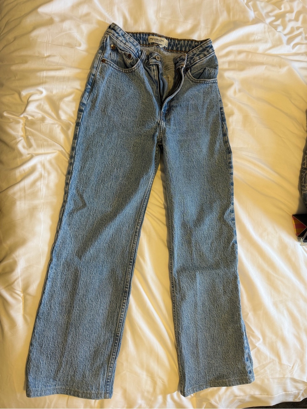 Abercrombie & Fitch 90s Relaxed High Rise Jeans – Curve Love – Size 24 XShort